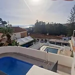 Coastalgem: 2br Pool And View
