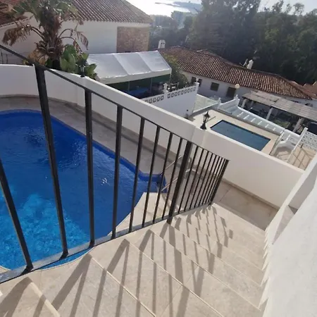 Coastalgem: 2br Pool And View בית נופש